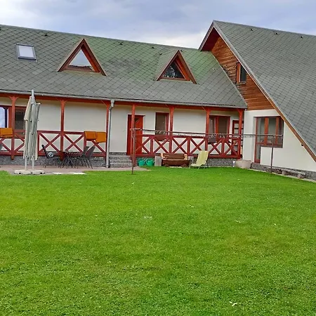 Apartmán Route 18 *