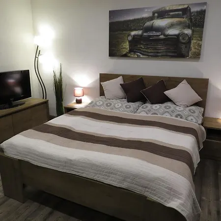 Route 18 Daire Liptovský Mikuláš